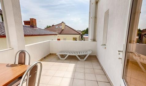 Семейный четырехместный. Гостиница Круиз на Серафимовича. Геленджик