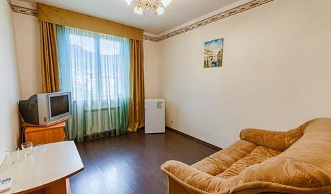 Семейный четырехместный. Гостиница Круиз на Серафимовича. Геленджик