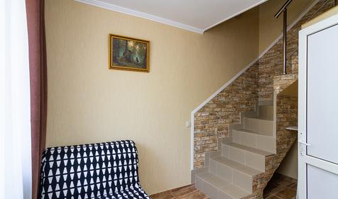 Двухуровневый трехместный