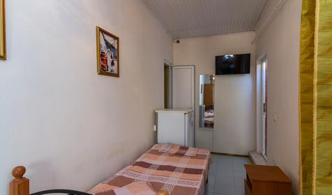 Двухместный с балконом. Гостевой дом Виктория. Геленджик