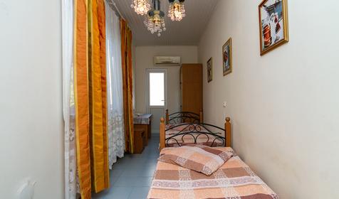 Двухместный с балконом. Гостевой дом Виктория. Геленджик