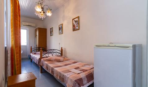 Двухместный с балконом. Гостевой дом Виктория. Геленджик