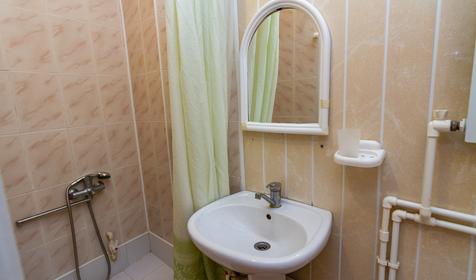 Трехместный с доп.местом, 2 этаж. Гостевой дом Диана, г. Анапа