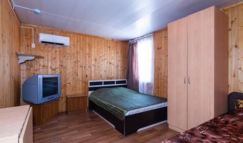 Деревянный домик. База отдыха Русалочка, г. Анапа, ст. Благовещенская