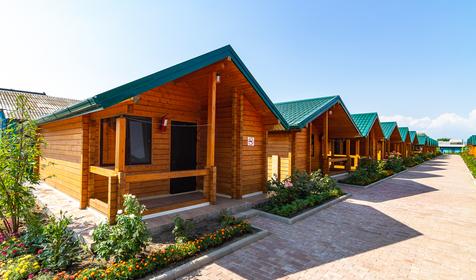 Двух-, трех-, четырехместные VIP домики. База отдыха Русалочка, г. Анапа, ст. Благовещенская