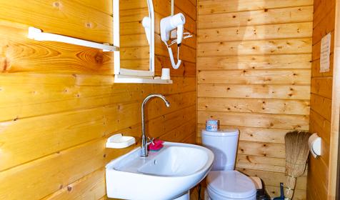 Двух-, трех-, четырехместные VIP домики. База отдыха Русалочка, г. Анапа, ст. Благовещенская