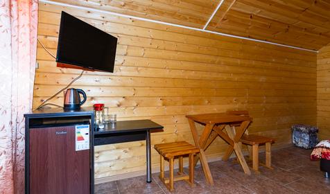 Двух-, трех-, четырехместные VIP домики. База отдыха Русалочка, г. Анапа, ст. Благовещенская