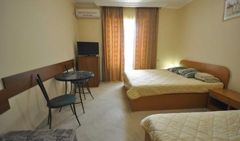 Стандарт трехместный. Гостиница Спарта. Геленджик, Дивноморское