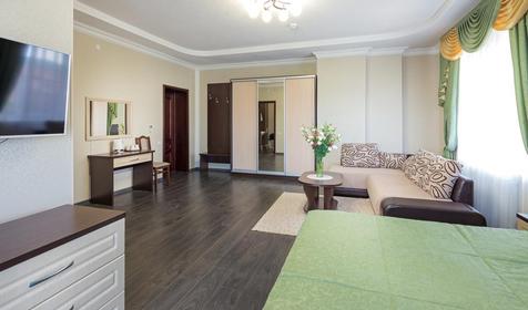 Полулюкс четырехместный. Отель Royal (Роял). Геленджик