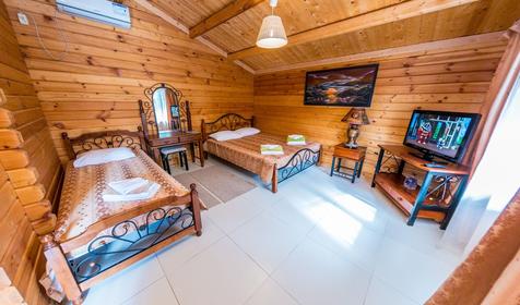 Стандарт трехместный. Гостевой комплекс Хуторок, Анапа