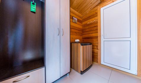 Стандарт плюс трехместный. Гостевой комплекс Хуторок, Анапа