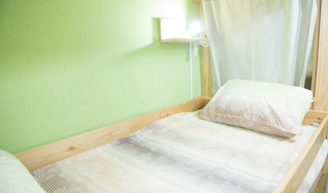 Шестиместный мужской