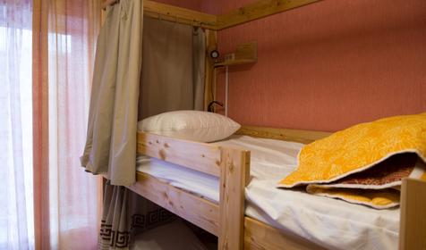 Шестиместный женский