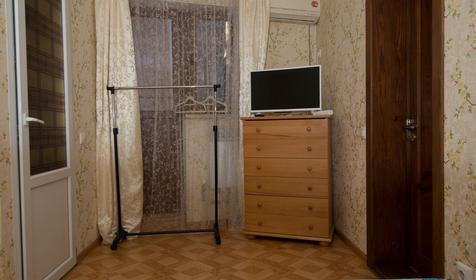 трехместный номер с душевой комнатой