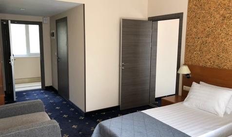 Делюкс четырехместный. Гостевой комплекс Хуторок, Анапа, Джемете