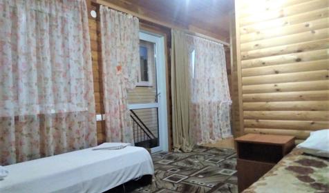 Коттедж трехместный с кухней