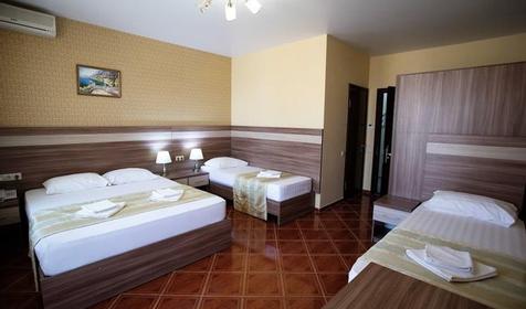 Стандарт четрырехместный без балкона. Отель Имера, Анапа, Витязево