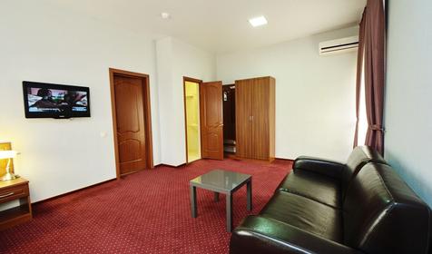 Четырехместный люкс. Гостевой дом Южный полюс, г. Геленджик, п. Дивноморское