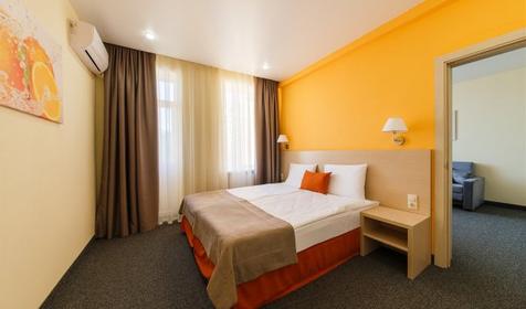 Семейный двухкомнатный. Отель Мандарин (бывш. "Агат"). Анапа, Пионерский проспект