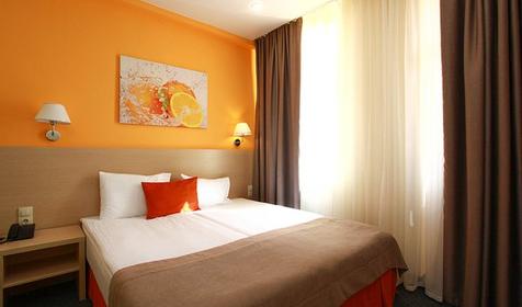 Семейный двухкомнатный. Отель Мандарин (бывш. "Агат"). Анапа, Пионерский проспект