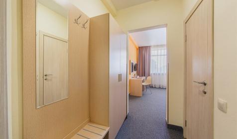 Стандарт. Отель Мандарин (бывш. "Агат"). Анапа, Пионерский проспект