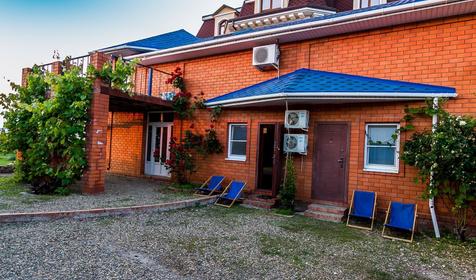 Мини-гостиница Синий кит, г. Ейск