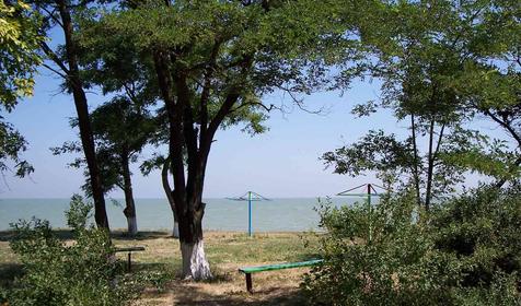 Пляж базы отдыха Ветерок, Ейский район, ст. Должанская, Коса Долгая