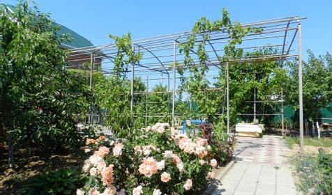 Частный дом Людмила, Темрюкский район, п. Волна