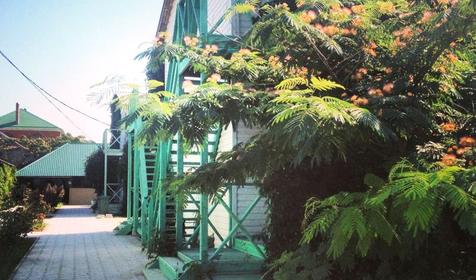 База отдыха "Голубая бухта", пос. Кучугуры