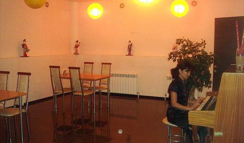 Обеденный зал гостевого дома Пекинский дворик, г. Геленджик