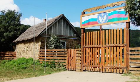 Туристская база Крымская поляна, Северский район