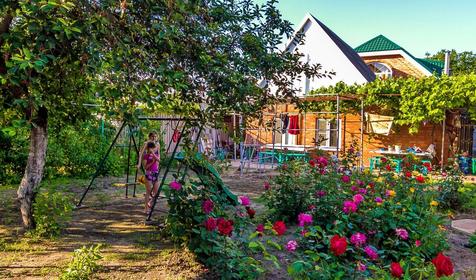 Частная мини-гостиница на ул. Чапаева 26, г. Ейск