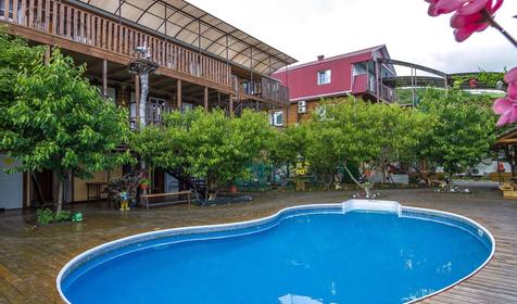 Гостевой дом Персиковый сад, г. Геленджик, п. Криница, с. Береговое