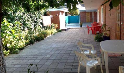 Гостевой дом Цветик, Темрюкский р-н, пос. Кучугуры