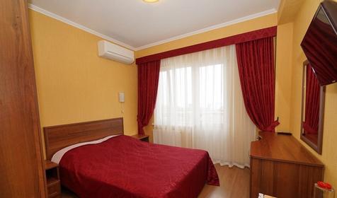 Двухкомнатный люкс с балконом и видом на море