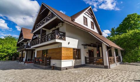 Отель Каштан, Даховская