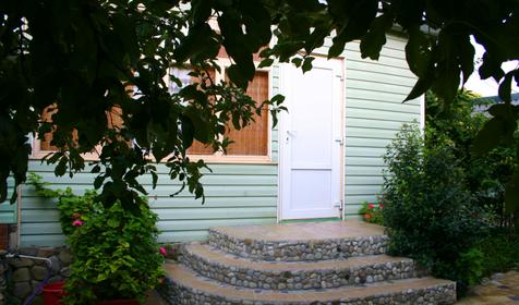 Частный гостевой дом Уютный дворик, Туапсинский район, п. Небуг