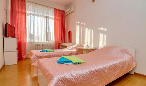 Двухместный с балконом мини-гостиницы Мария, г. Сочи, п. Хоста