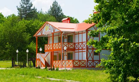 Корпус "Медовый". База отдыха "Родничок", г. Горячий Ключ, с. Безымянное