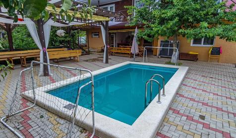 Туристическая база Курочка Ряба, Северский район, ст. Новодмитриевская