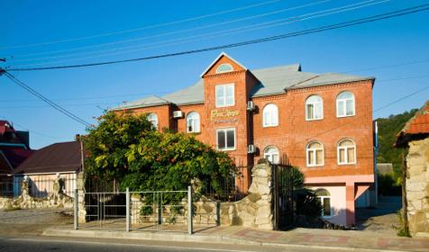 Частный гостиничный комплекс Ред Хауз, п. Шепси