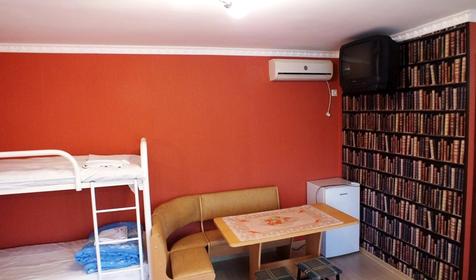 Однокомнатная студия. Гостевой комплекс Алмаз, г. Ейск