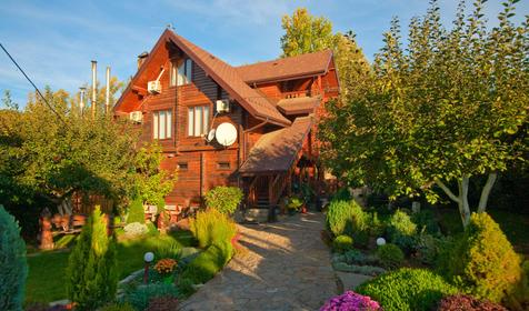 Гостиница Терем у реки, Республика Адыгея, Майкопский район, п. Каменномостский