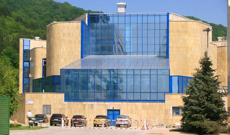 Водно-спортивный комплек. Курортный комплекс «Молния-Ямал», Туапсинский р-н, п. Небуг