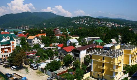 Вид на поселок Лазаревское с колеса обозрения.