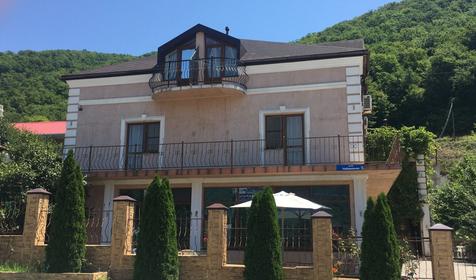 Гостевой дом на ул. Набережная 6Б