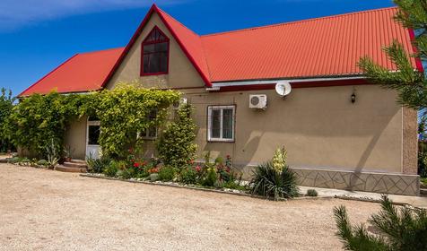 на ул. Пушкина 92, Ейский район, ст. Должанская