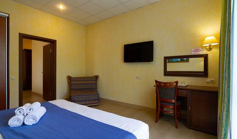 Семейный двухкомнатный. Отель Гудвин. Геленджик, Бетта