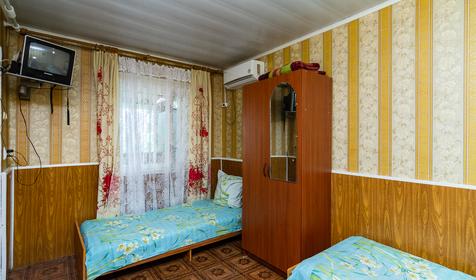 Пятиместный двухкомнатный. Гостевой дом Белая акация, Темрюкский р-н, ст. Голубицкая