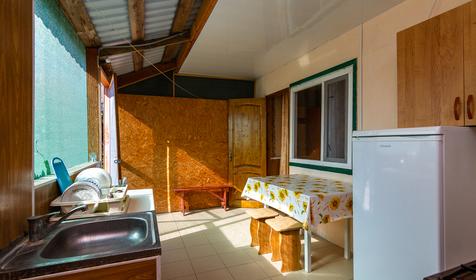 Четырехместный. Гостевой дом Белая акация, Темрюкский р-н, ст. Голубицкая